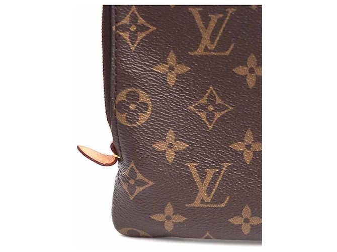 Louis Vuitton Clutch Monogram Etui Voyage MM Multicolore - vista 12
