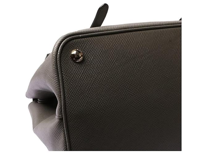 Prada Borsa a Spalla Saffiano Queer Marrone - vista 6