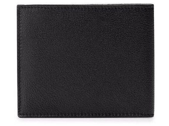 Gucci Embossed Logo Bi-Fold Wallet Black - view 2