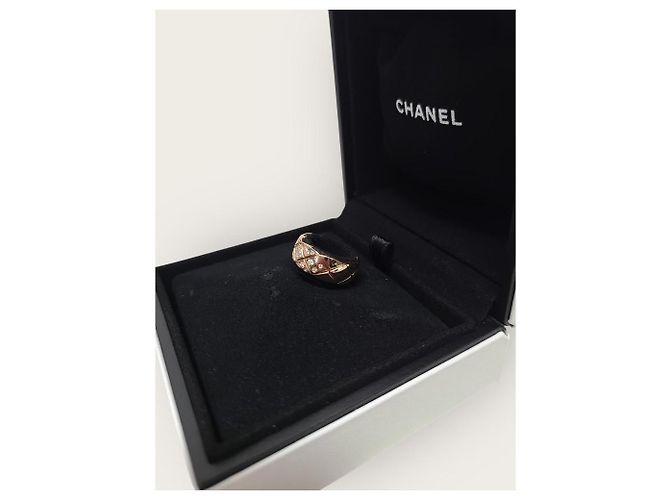 Chanel Coco Crush Ring Small gesteppt Diamant Beige Gold Braun - Ansicht 4