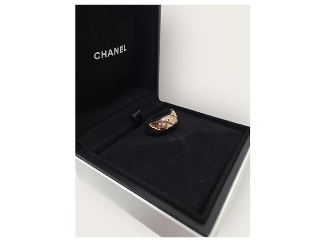 Chanel Coco Crush Ring Small gesteppt Diamant Beige Gold Braun - Ansicht 5