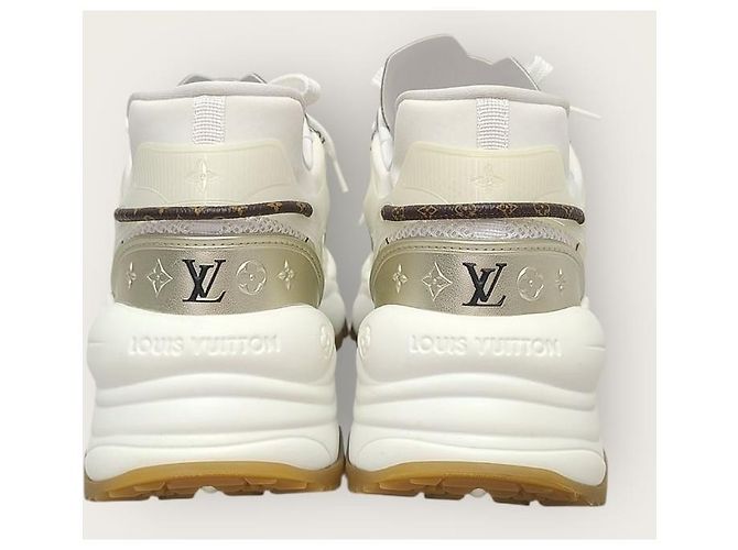 Louis Vuitton Monogramm-Sneaker in Weißgold - Ansicht 7