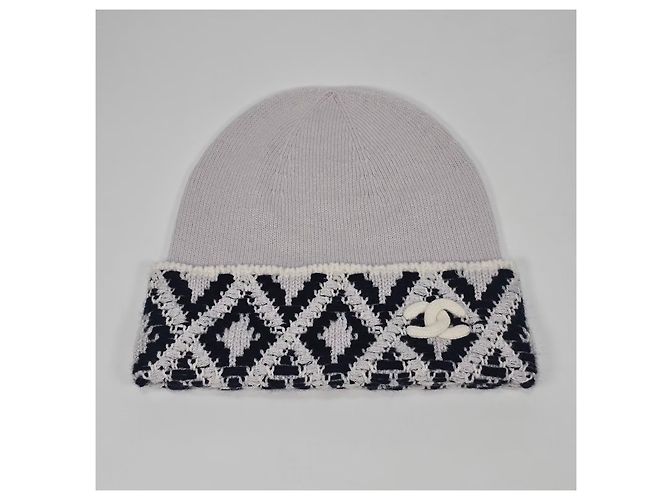 Chanel Cashmere-Beanie und Handschuhwärmer-Set Silber - Ansicht 4