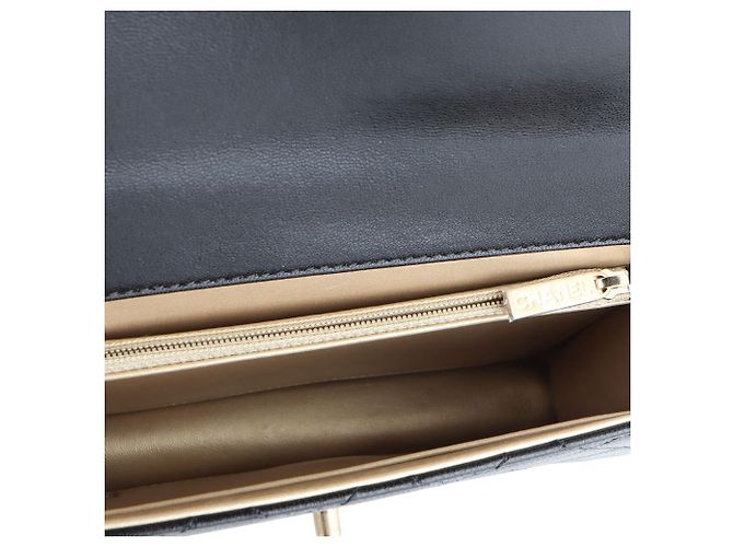 Chanel Borsa a tracolla con patta in perline acriliche Medium Nero - vista 7