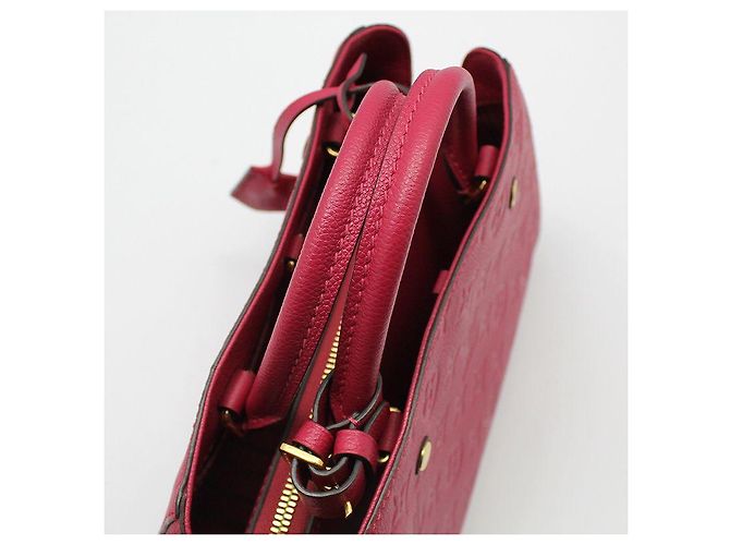 Louis Vuitton Borsa a Spalla Monogram Empreinte Montaigne BB Rosso - vista 6