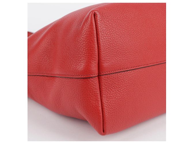 Prada Rote Vitello Phoenix Leder Tote und Schultertasche - Ansicht 19