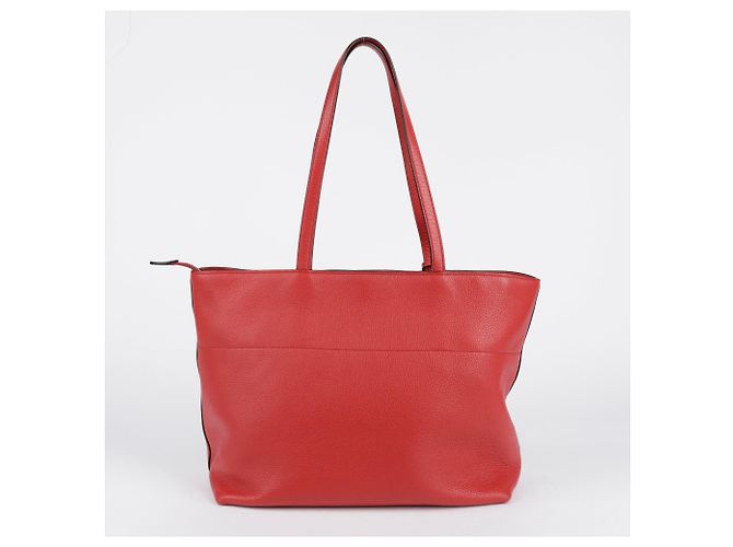 Prada Rote Vitello Phoenix Leder Tote und Schultertasche - Ansicht 9