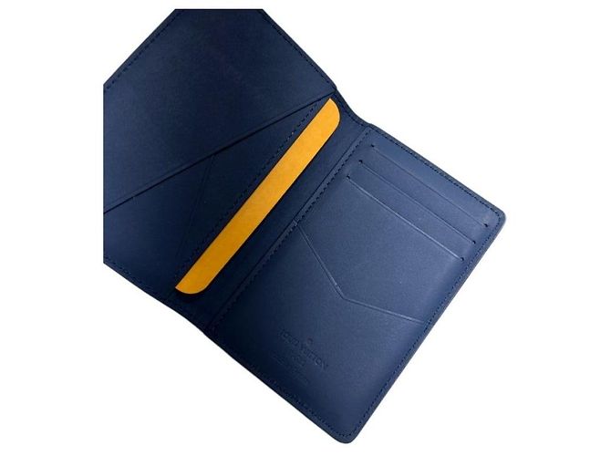 Organizer Louis Vuitton Portacarte Aerogram Marine blu navy - vista 3