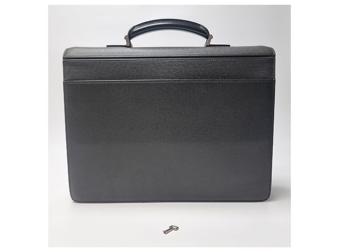 Louis Vuitton Valigetta Taiga Robusto Nero - vista 7