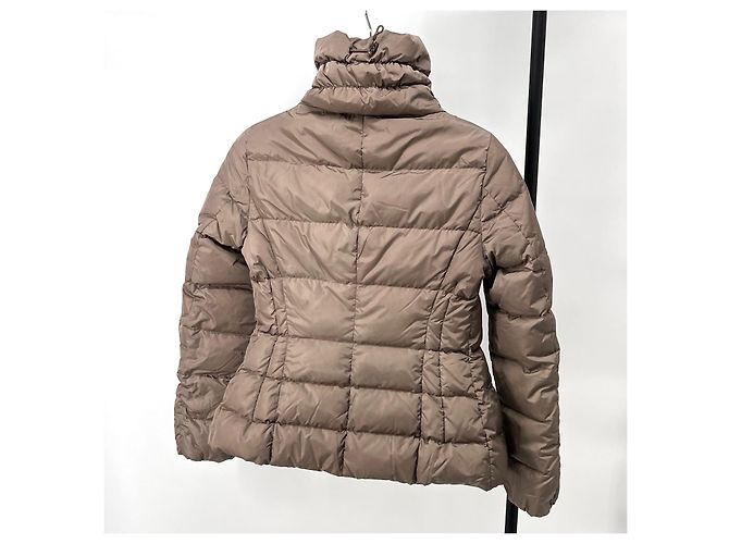 Moncler Jaqueta acolchoada PIVOINE para mulher Marrom - vista 3