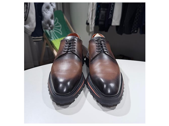 Louis Vuitton Mocassino Derby Clipper in pelle di vitello Cognac Brown Marrone - vista 3