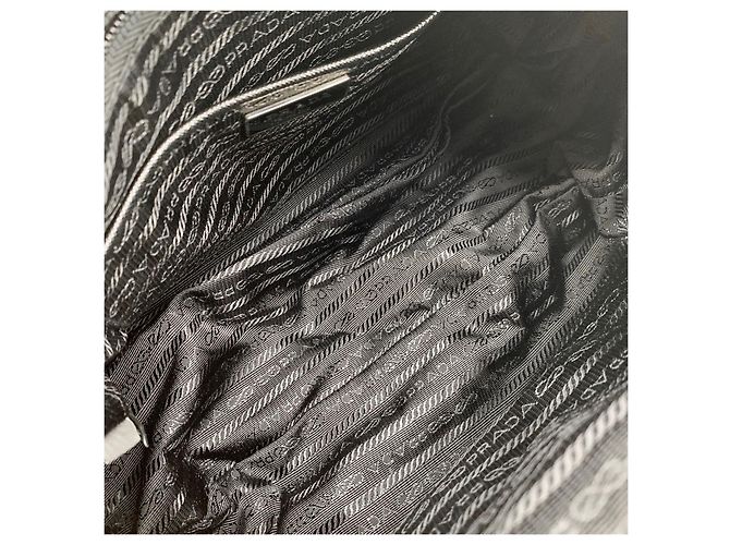 Prada Borsa a tracolla in nylon con logo triangolare Nero - vista 9