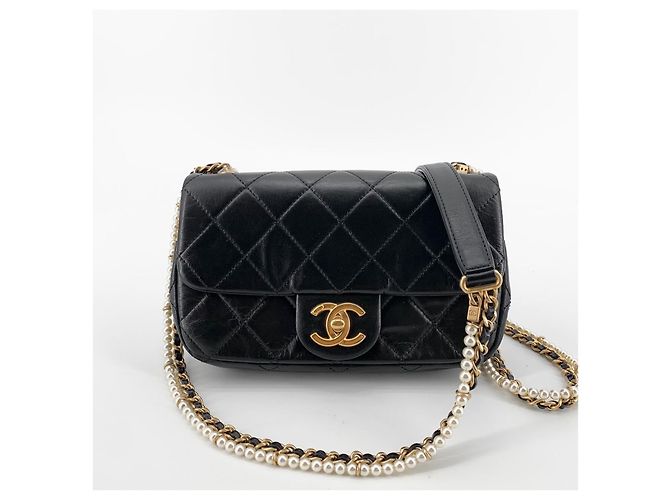 Chanel Mini borsa flap in pelle di vitello Classic Pearl Nero - vista 2