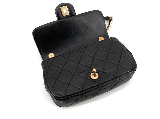 Chanel Mini borsa flap in pelle di vitello Classic Pearl Nero - vista 7