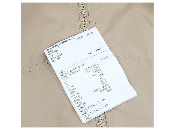 Louis Vuitton Windbreaker in nylon reversibile Monogram Arancione - vista 8