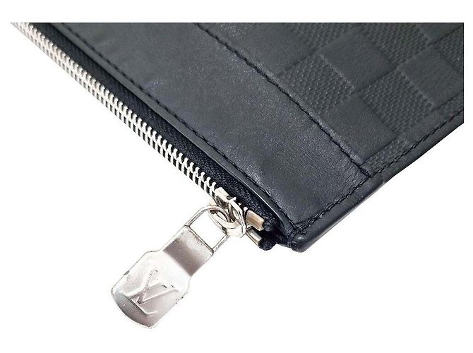 Louis Vuitton Pochette Clutch Damier Infini Nero - vista 4