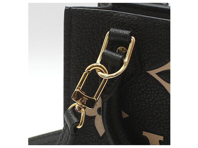 Louis Vuitton Piccola borsa a tracolla Monogram Empreinte nera Nero - vue 7