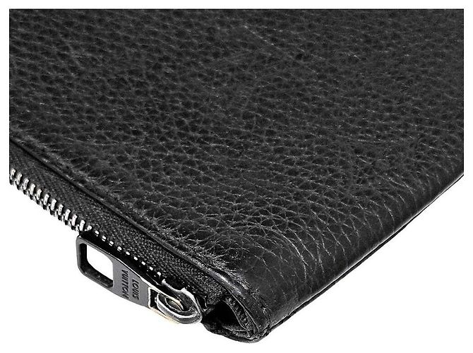 Louis Vuitton Astuccio da Viaggio MM Nero - vista 3