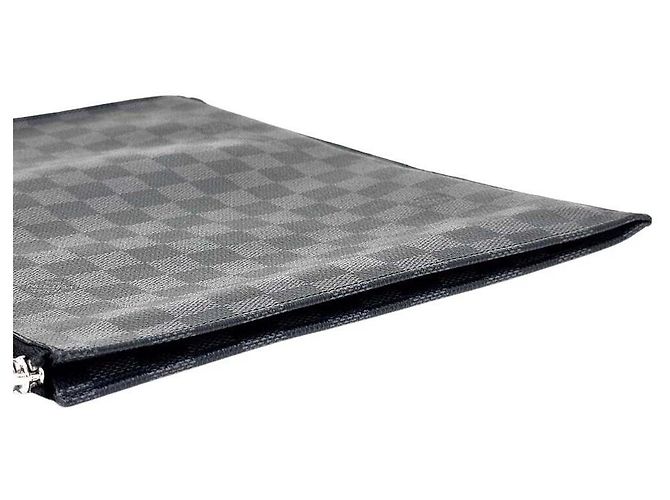 Louis Vuitton Pochette Graphite Jur GM Nero - vista 3