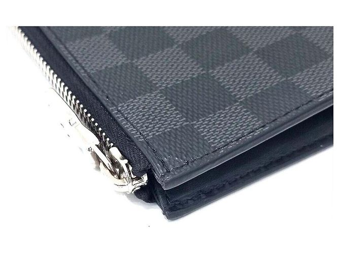 Louis Vuitton Clutch Graphite GM Blu - vista 3