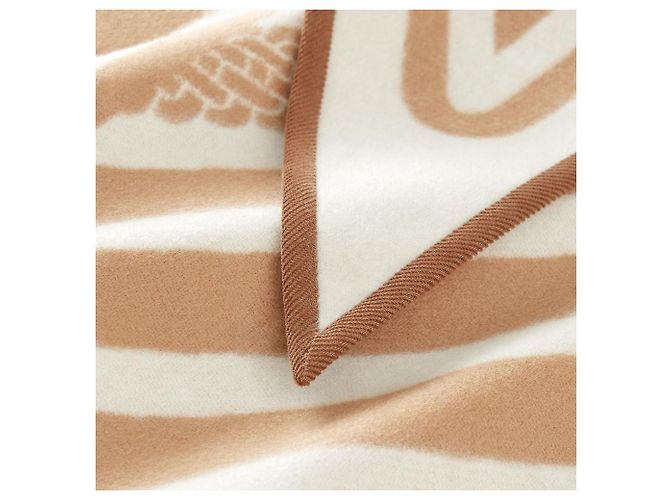 Hermès Zweiseitiger Dreiecksschal Orange - Ansicht 7