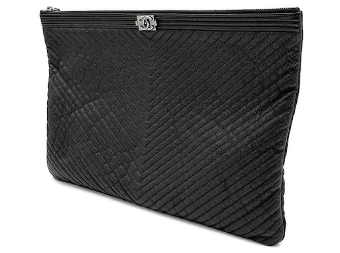 Chanel Clutch Chevron Boy Nero - vista 2