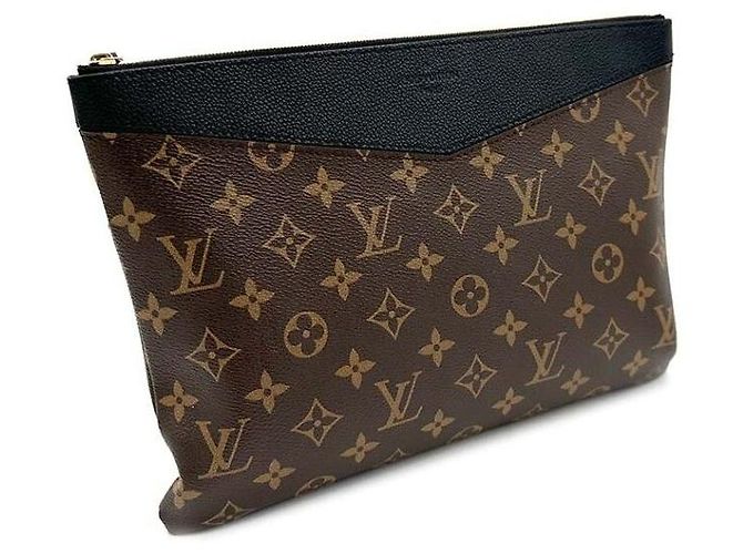 Louis Vuitton Pochette Daily Multicolore - vista 3