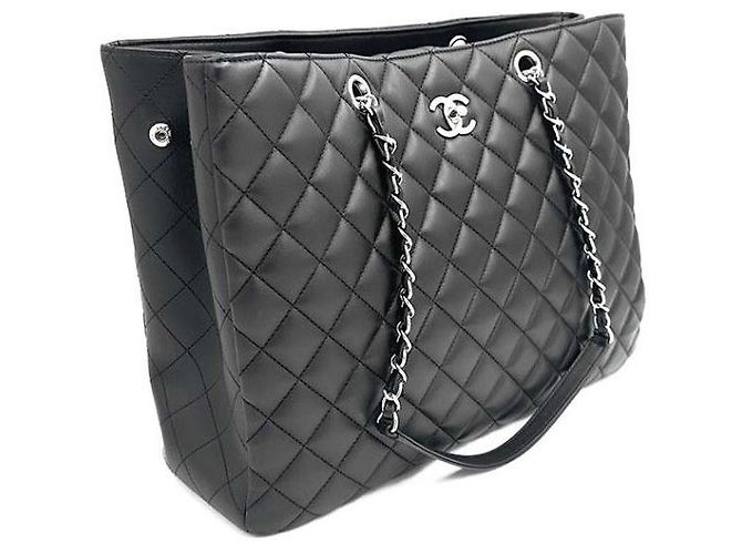 Timeless Chanel Borsa a tracolla con catena intramontabile Nero - vista 3