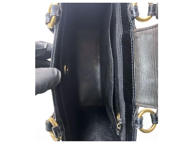 Chanel Gesteppte schwarze Lack-Tote-Bag - Ansicht 8
