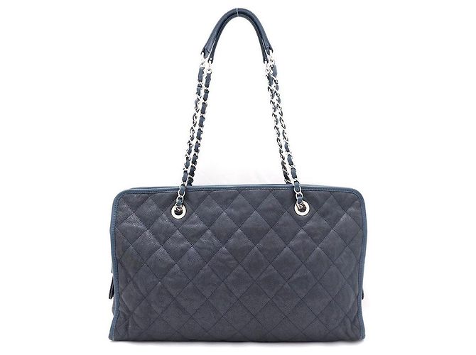 Chanel Borsa a tracolla con catena argentata e logo CC in caviar Blu - view 3