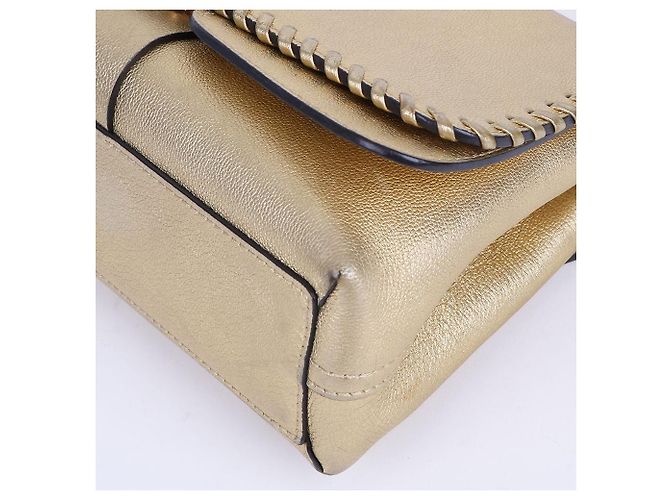 Louis Vuitton Borsa a tracolla Berry con catena placcata oro Gold Gold D'oro - vista 12