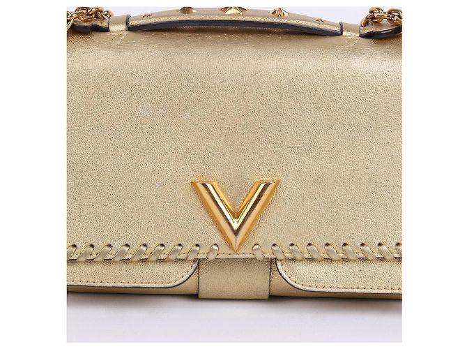 Louis Vuitton Borsa a tracolla Berry con catena placcata oro Gold Gold D'oro - vista 2