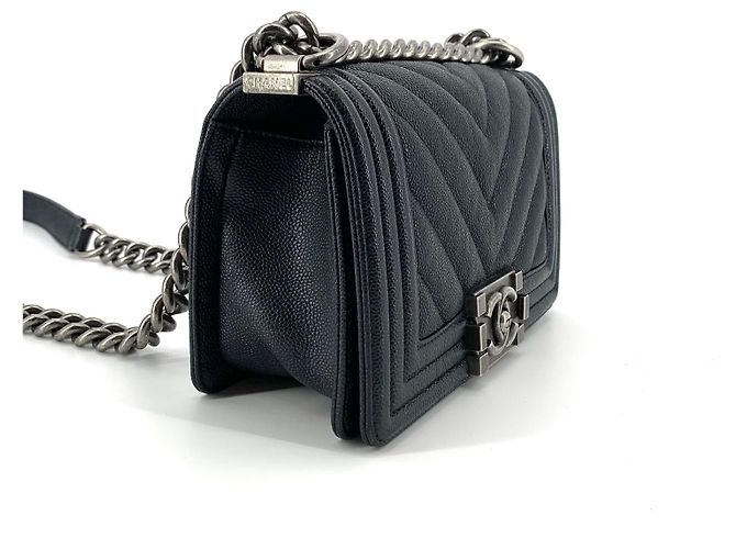 Chanel Borsa a tracolla Boy Bag piccola in caviar chevron Marrone - vista 6