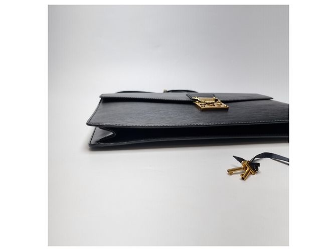 Louis Vuitton Sac Document en Cuir Epi Noir - vue 15