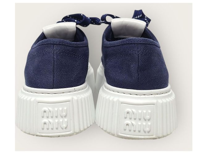 Miu Miu Sneaker in denim con logo decorato blu reale - vista 7
