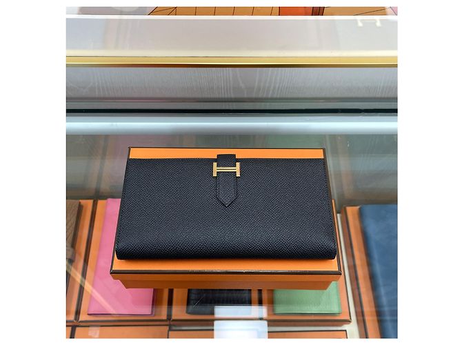 Hermès Long Wallet Black with Gold Hardware - view 4
