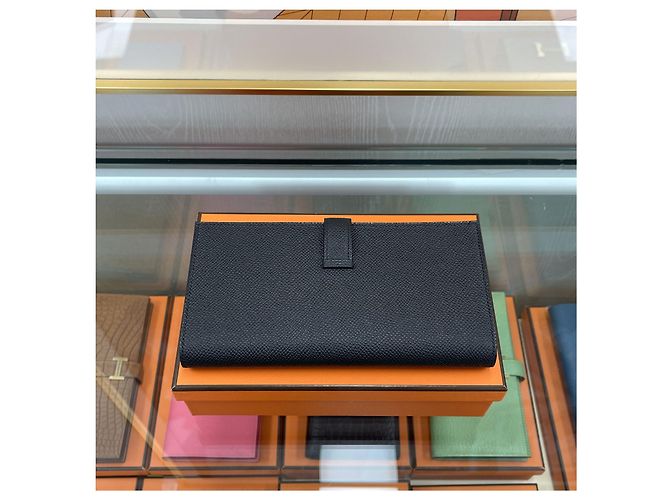 Hermès Long Wallet Black with Gold Hardware - view 5