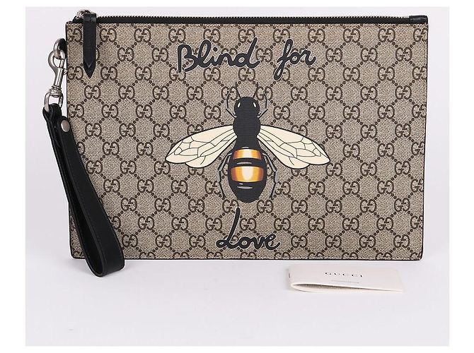 Gucci Bee Printed Medium Strap Clutch Bag - view 10