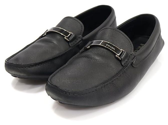 Prada Mocassini da guida da uomo in pelle Saffiano nera con scritte argentate Nero - vista 3