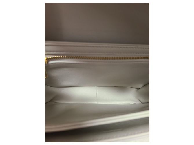 Céline Mini borsa Triomphe in pelle di vitello lucida Chalk Bianco - vista 5