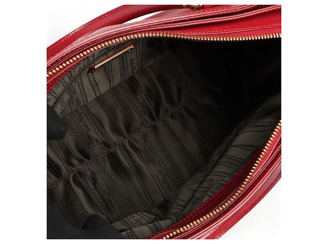 Salvatore Ferragamo Bolso de Hombro Double Gancini Saffiano Batik Roja - vista 7