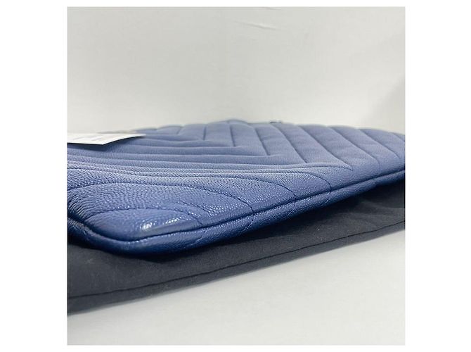Chanel Caviar Chevron New Medium Clutch Blau - Ansicht 7