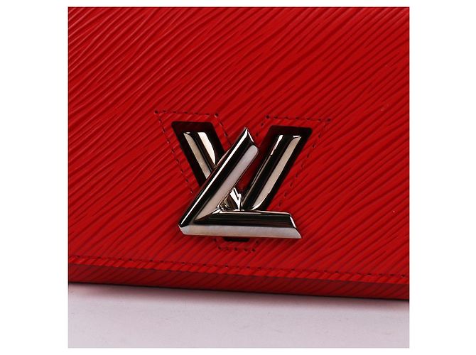 Louis Vuitton Red Twist Silver Monogramm Geldbörse Rot - vue 2