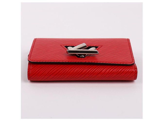 Louis Vuitton Red Twist Silver Monogramm Geldbörse Rot - vue 6