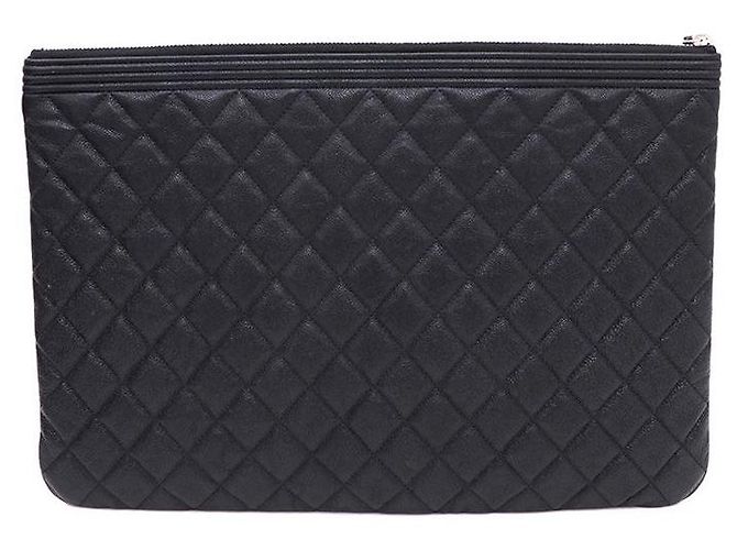 Chanel Clutch Large Silver Boy di Black Caviar Nero - vista 3