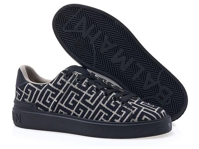 Balmain Cappotto da uomo Monogram Sneakers TJCM EDK Nero - vista 5