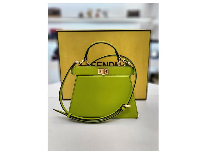 Fendi Piccola borsa tote a tracolla Peekaboo ISeeU Verde - vista 10
