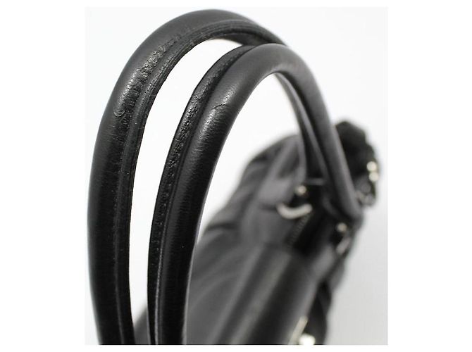 Salvatore Ferragamo Borsa a tracolla in pelle nera con Gancini argento dorato Nero - vista 6