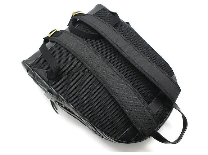 Gucci Zaino Black Matelassé Chevron Marmont Nero - vista 2