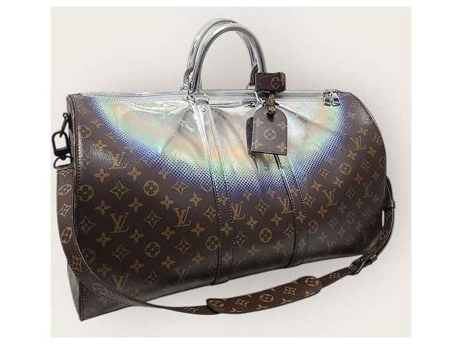 Louis Vuitton Monogram Silver Metallic Nebula Canvas Bandouliere Keepall Silvery - view 3